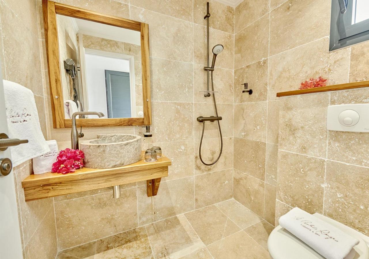 Les Galets Rouges Lodges & Spa Bouillante Exterior foto